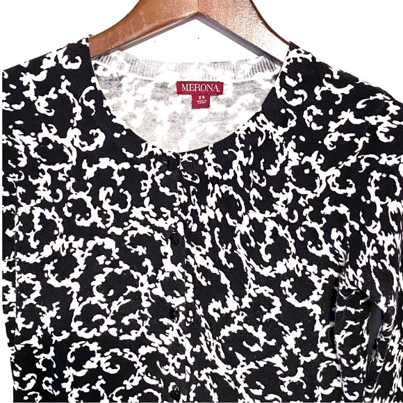 Merona Button Front Cardigan Sweater Black and White Etoile Pattern Stretch Top - Picture 7 of 16